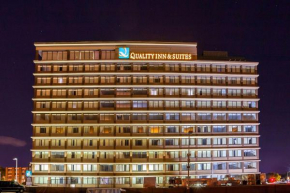  Quality Inn & Suites Cincinnati Downtown  Цинциннати